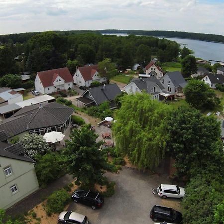 Landhotel Peters Canow Exteriör bild